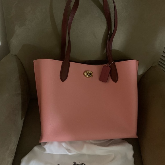 Coach Willow Tote; New with Tags; 10.75 x 13.5; Candy Pink Multi. - Picture 4 of 8